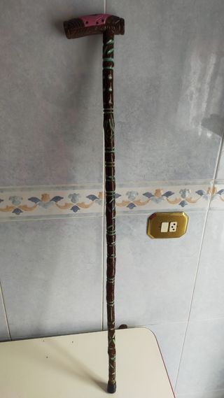 Bastoni da passeggio e cachabas fatti a mano