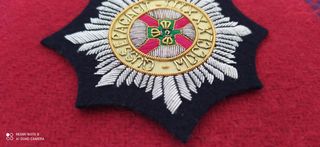 IRISH GUARDS Bordado a mano.
