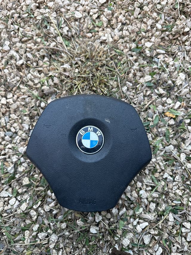 Airbag bmw e90 de segunda mano por 50 EUR en Altea en WALLAPOP