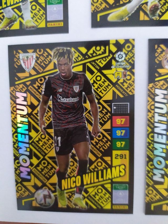 lote de los 6 Momentum  Adrenalyn 2022 23