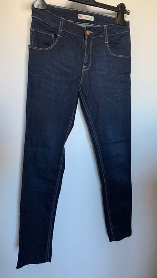 Levi's 711 Skinny