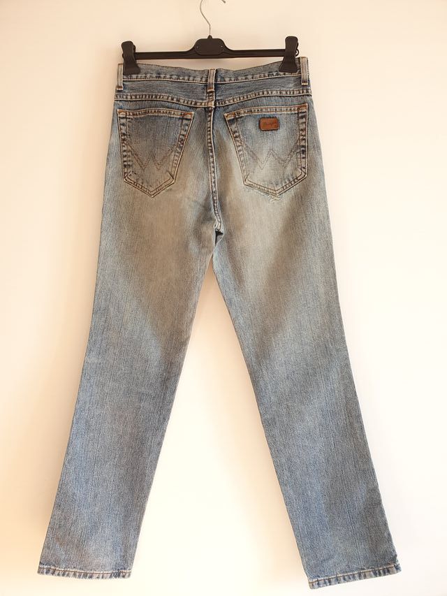 Vaqueros Wrangler Evolution E70, 100% algodón