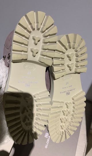 Botin piel Gloria Ortiz