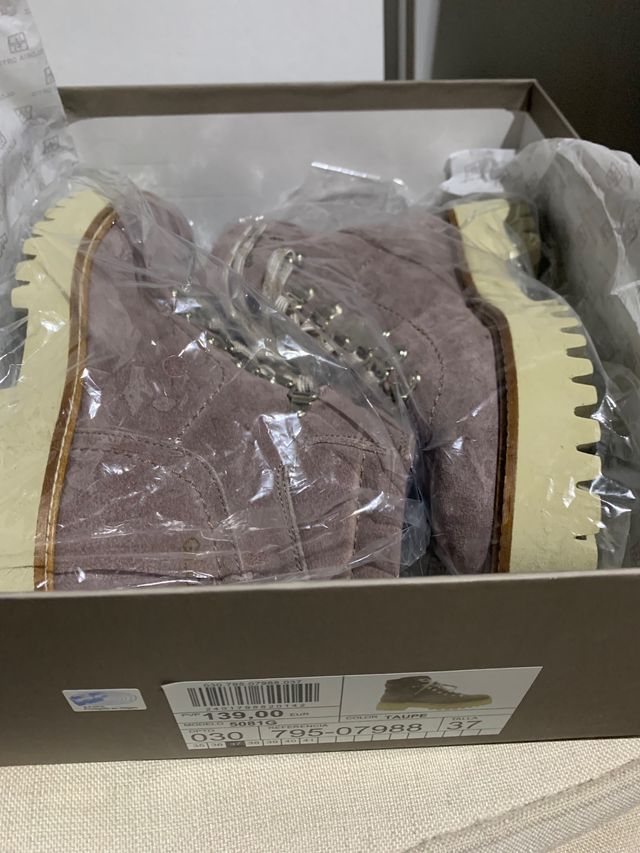 Botin piel Gloria Ortiz