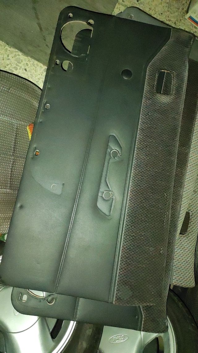 paños de puerta Ford fiesta mk3