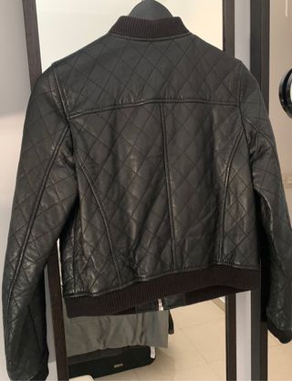 Cazadora costura piel