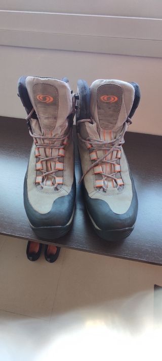 Botas alta montaña Salomón Gore-tex