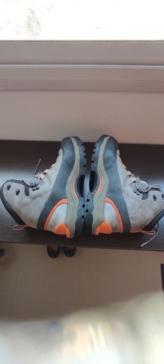 Botas alta montaña Salomón Gore-tex