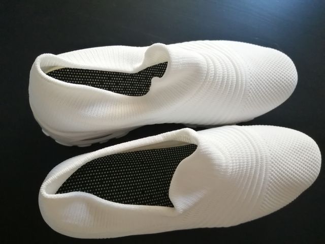👟 Zapatillas blancas