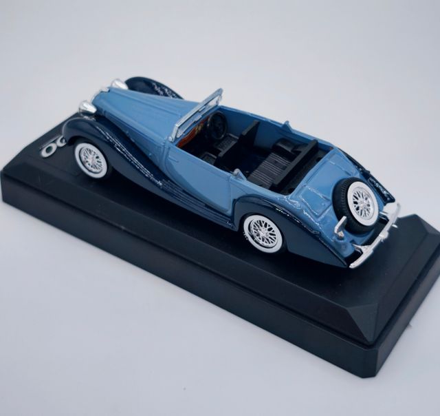 DELAHAYE 135 M REF. 4048 1/43 MARCA SOLIDO
