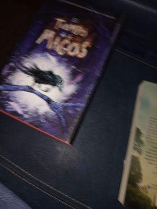 El hogar de Miss Peregrine para niños peculiares