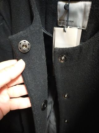 Vero Moda. abrigo lana tres cuartos negro talla XL