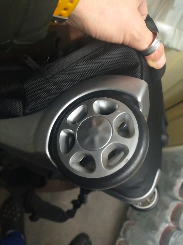 trolley valigia Rai cinema