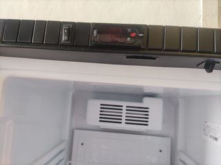 ARMARIO EXPOSITOR DE REFRESCOS NUEVO