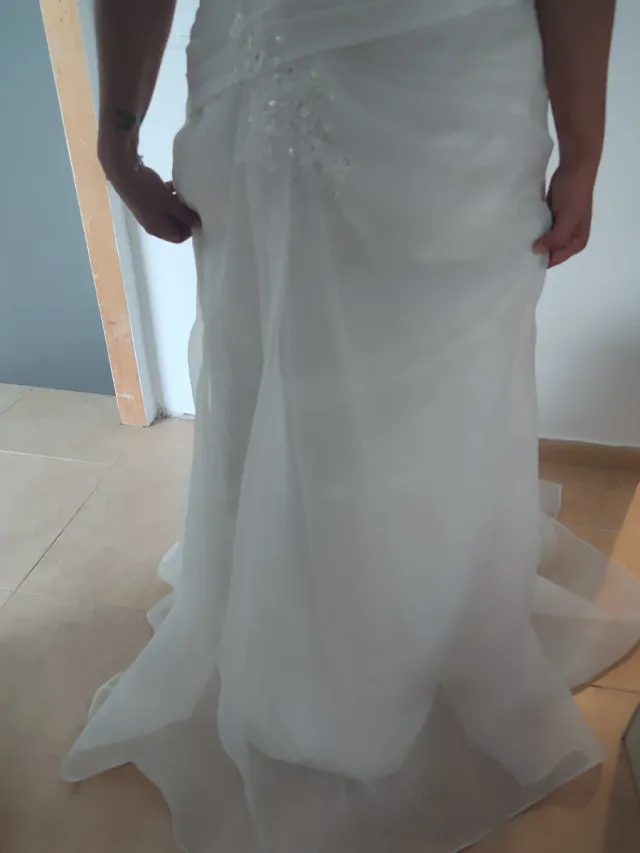 Vestido de novia nuevo a estrenar T.42