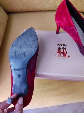 Zapatos stiletto piel granate 