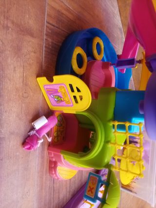 Parque acuático Pin y pon