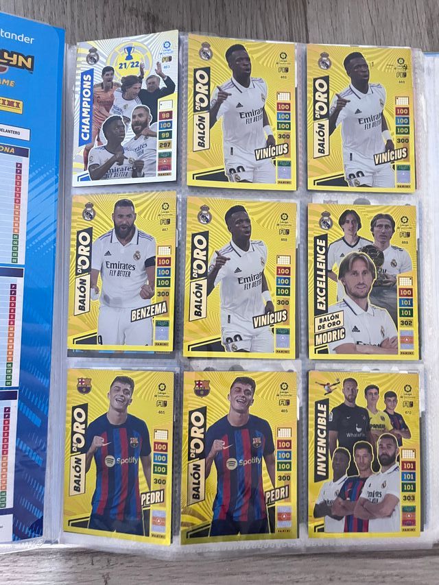 Pack guantes de oro Adrenalyn 20222023 de segunda mano por 8 EUR en