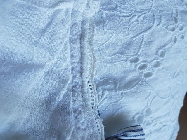 Camiseta blanca Abercrombie & Fitch