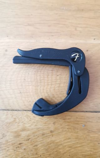 Guitarra electroacústica