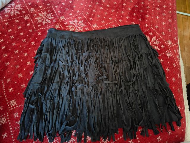 falda flecos talla 36 Bershka