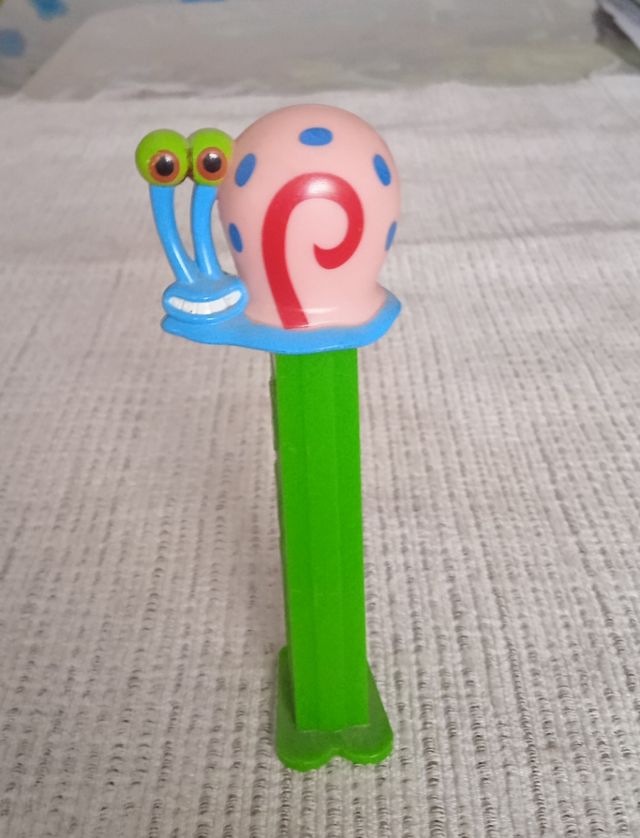 Dispensador caramelos Pez Gary y Rayo McQueen