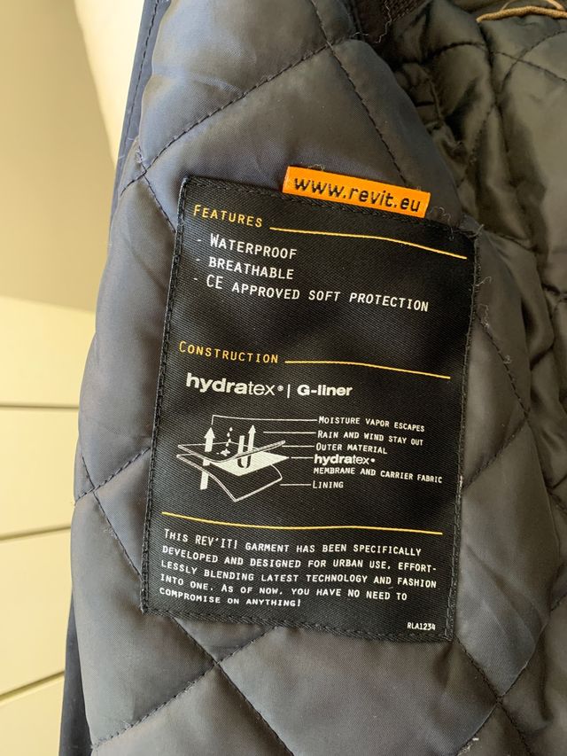 Cazadora de moto para mujer