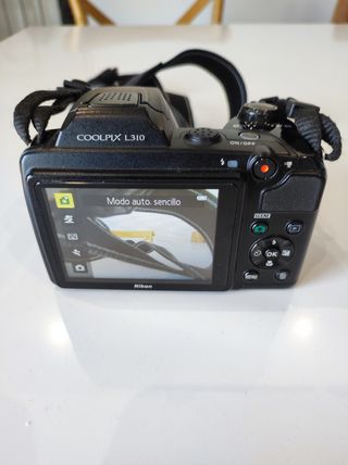 Cámara Nikon Coolpix L300