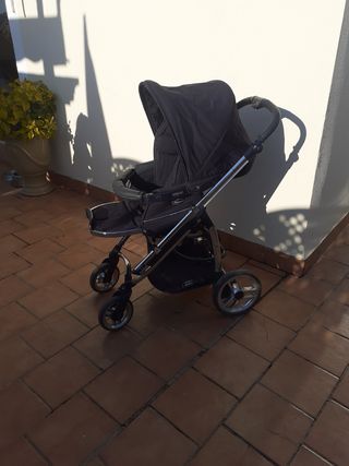 cochecito para bebé y niño