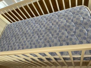 Cuna ikea + colchón