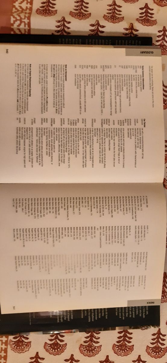 501 Must Drive Cars libro muy bueno estado