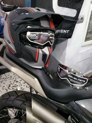 Casco MT Streefighter