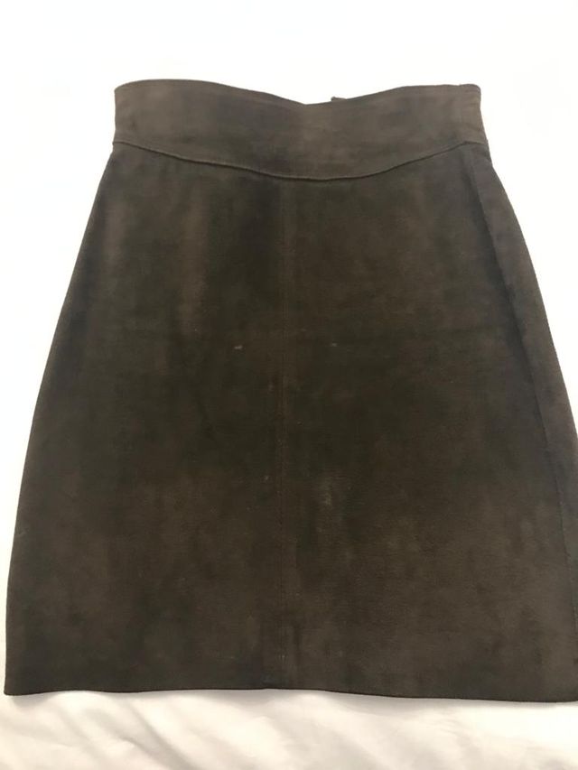 Conjunto Chaqueta + Falda Piel