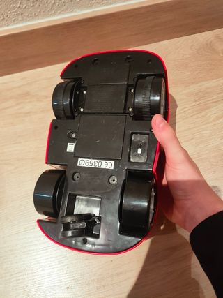 Coche teledirigido nenitos