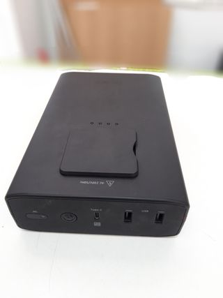 Batería Portátil OMARS 24000mAh tipo C y USB