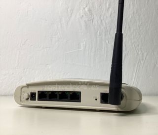 Router Wifi de Telefónica AMPER XAVI 7868R