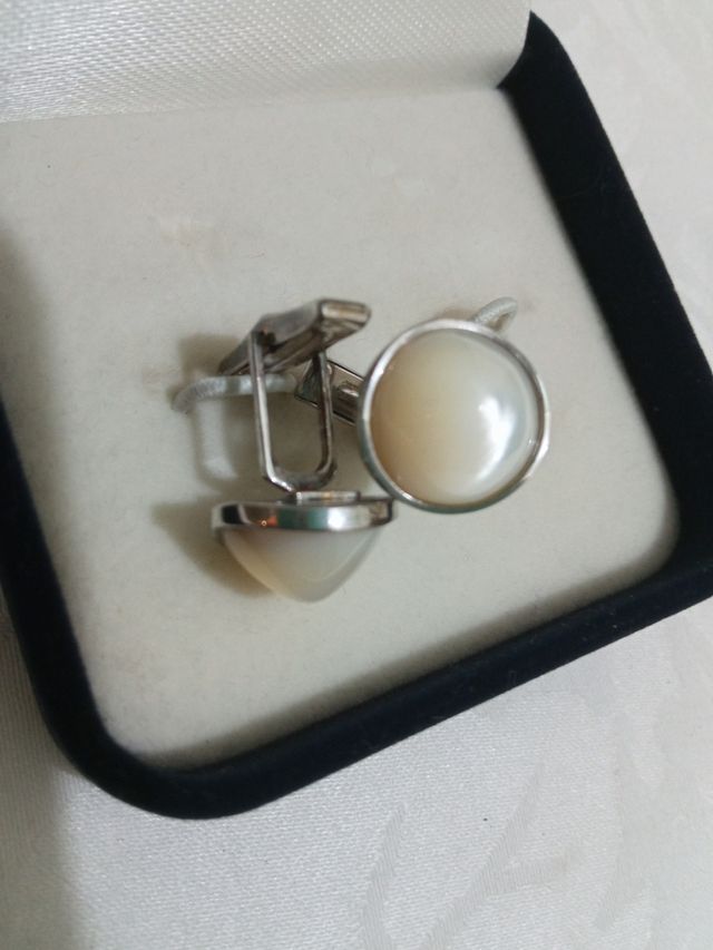 gemelli di argento e madreperla