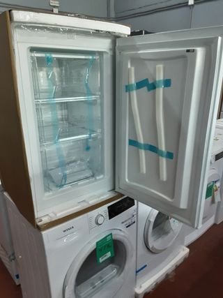 Congeladores verticales nuevos desde