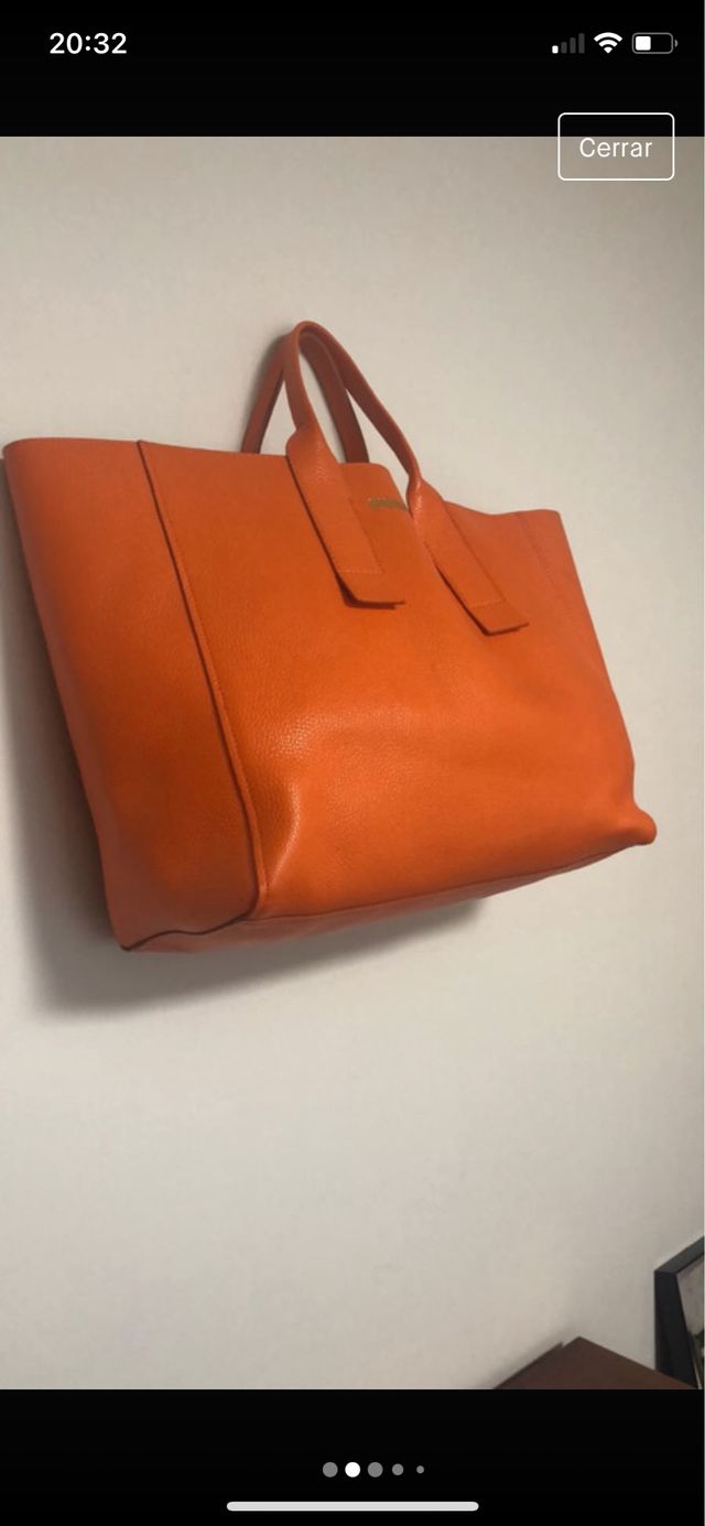 Bolso naranja de Bimba y Lola