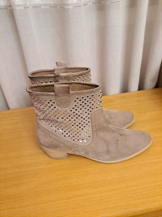 Botines de piel de Zara. talla 41
