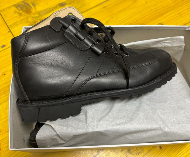 🎁 Scarpe antinfortunistiche