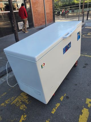 congelador arcón 150 cm