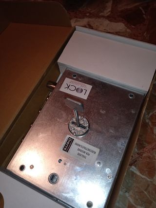 mecanismo puerta acorazada