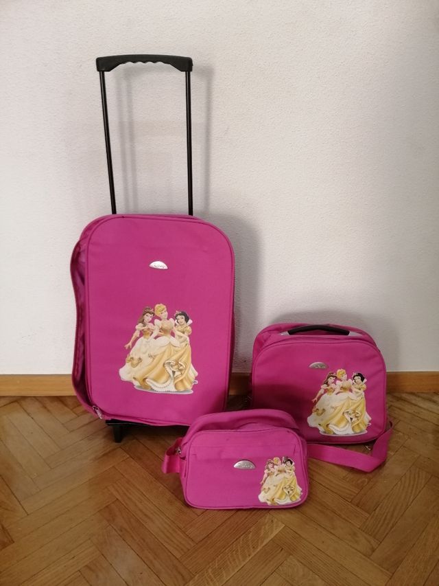 VALIGIA, BORSA E BORSA DA TOILETTE DISNEY PRINCESS.