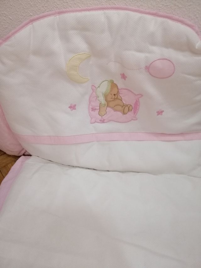 Copripiumino e cuscino in piqué per culla