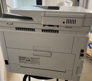 Impresora HP Color LaserJet Pro MFP M282nw