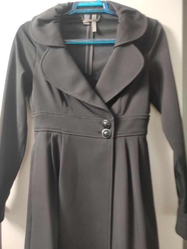 Abrigo de vestir negro Mango, talla S. Nuevo.