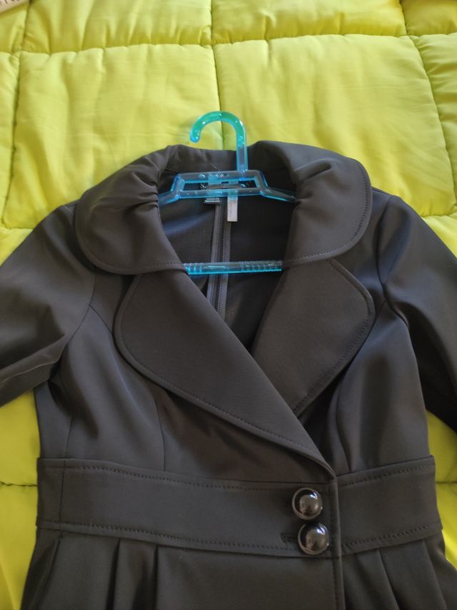 Abrigo de vestir negro Mango, talla S. Nuevo.