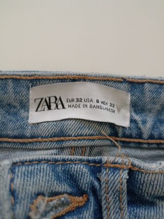 Pantalón corto,