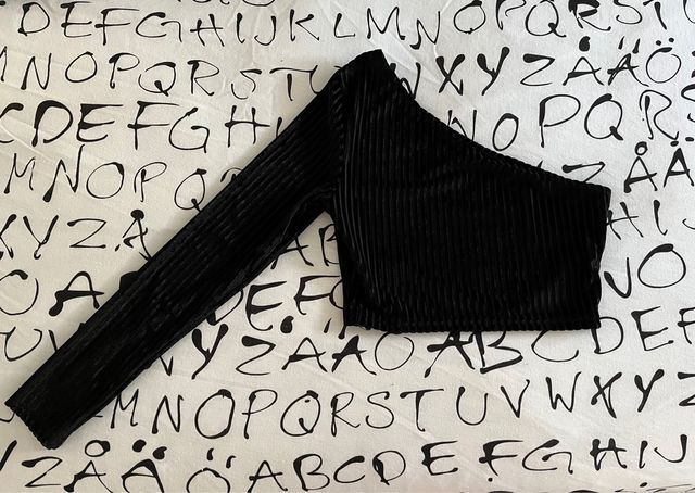 Top asimétrico terciopelo